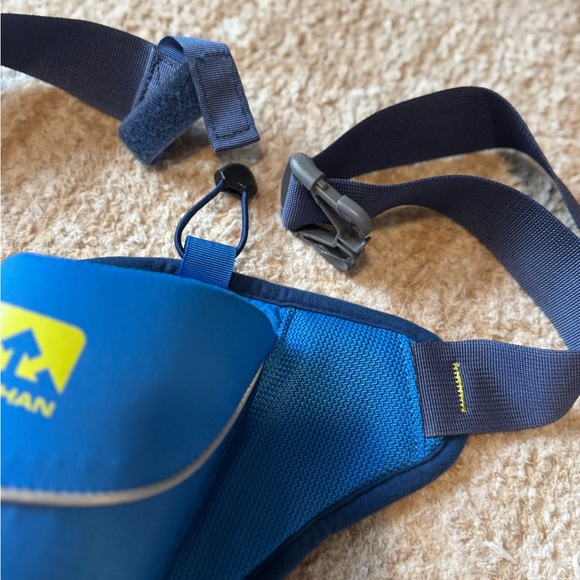 Nathan peak Hydration Waist Pack - Picture 3 of 6